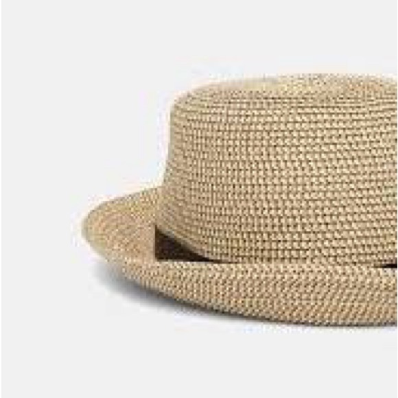 👒👒👒 MOSCHINO LETTERING LOGO RAFFIA HAT - Picture 4 of 9